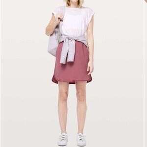 Lululemon On The Fly Skirt Woven Misty Merlot Size 0‎